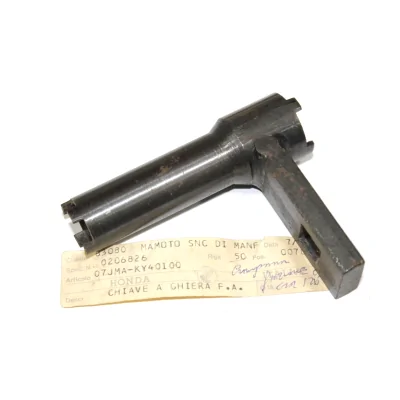 HONDA ATTREZZO SMONTAGGIO...