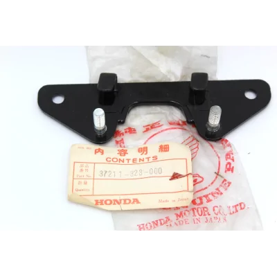 HONDA STAFFA SOSTEGNO CRUSCOTTO PER CB500 FOUR K0-K1               37211-323-000 | RICAMBI HONDA MOTO D'EPOCA | Mamoto Ecommerce |  