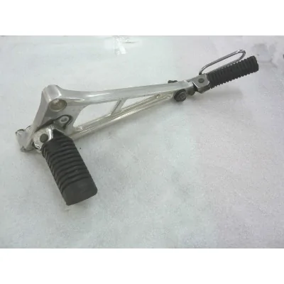 HONDA SUPPORTO PEDANA SX...